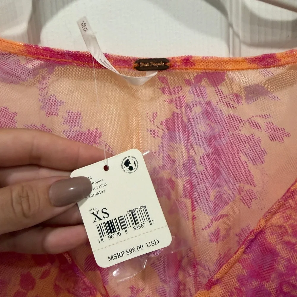 Free People XS Top Floral Print‎ Ruffle Sleeve Smocked Blouse Orange Pink